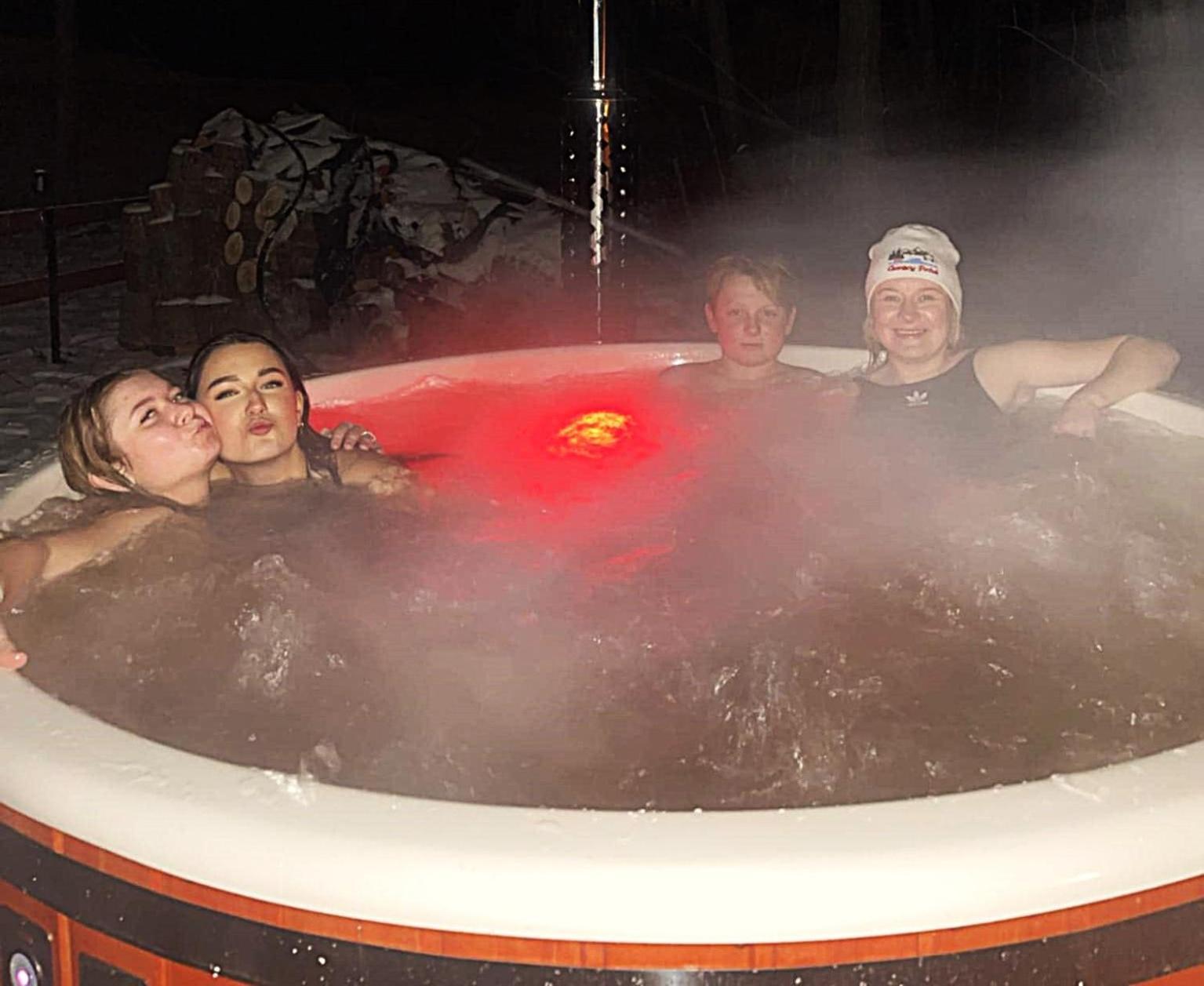Pod Modrzewiami Villa Ciche  Buitenkant foto